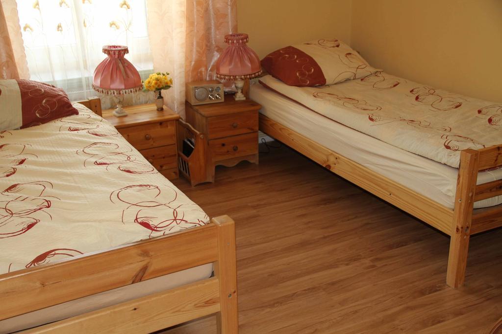 Willa Podzamcze Zabkowice Slaskie Zimmer foto